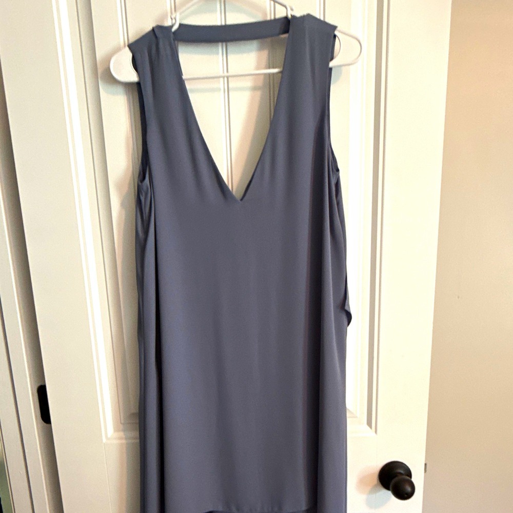 BCBGMAXAZRIA Blue Solid Hi-Low V-Neck Sleeveless Ruffle XS